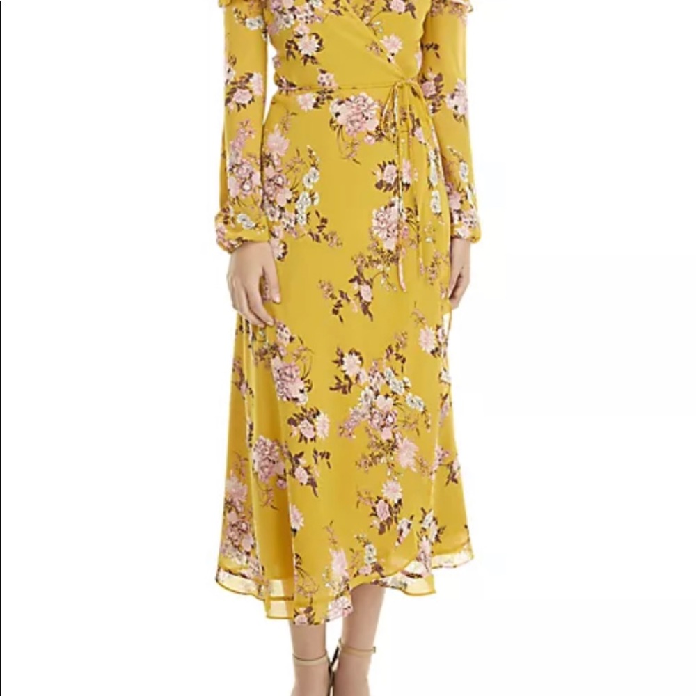 Floral Dress with ruffled trim - Picture 2 of 4